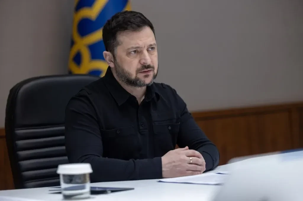 КМІС оприлюднив новий рейтинг Зеленського після протестів
